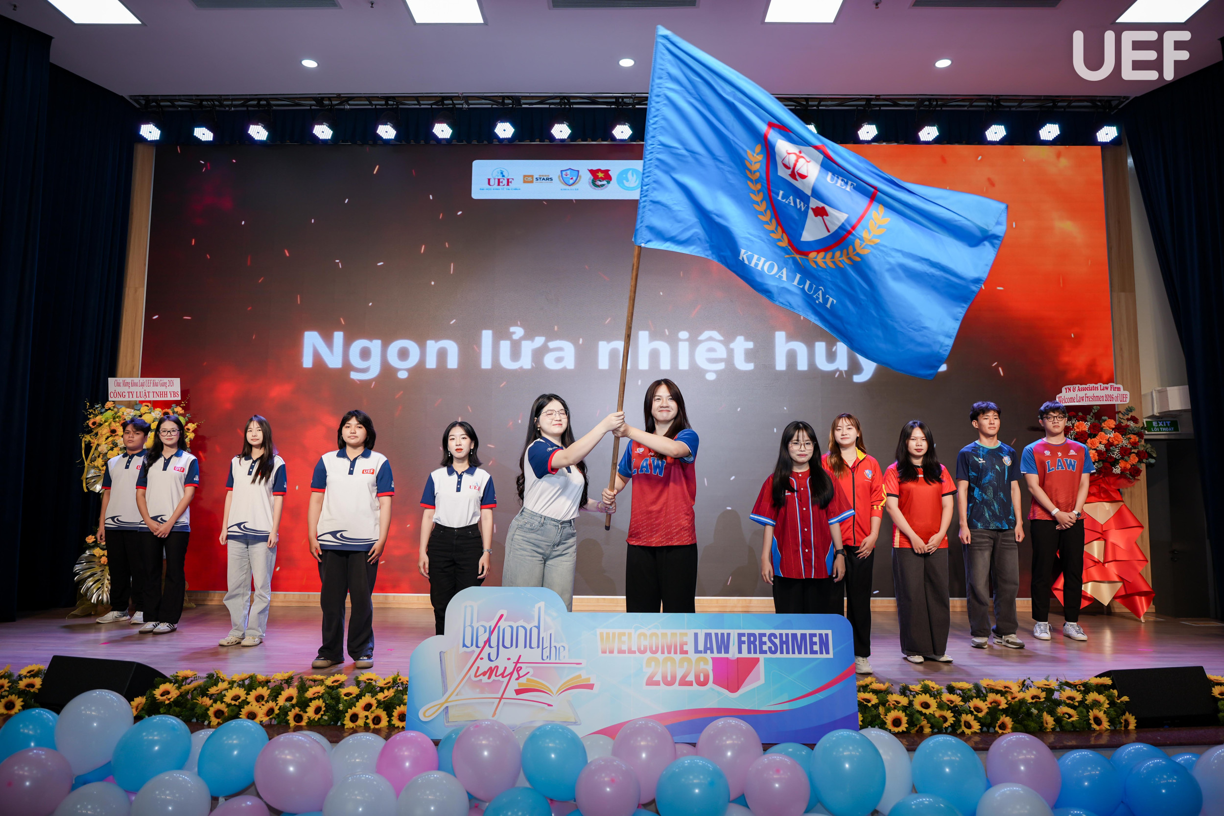 Văn phòng Luật sư Tô Đình Huy đồng hành cùng Khoa Luật UEF chào đón tân sinh viên K26 (5)